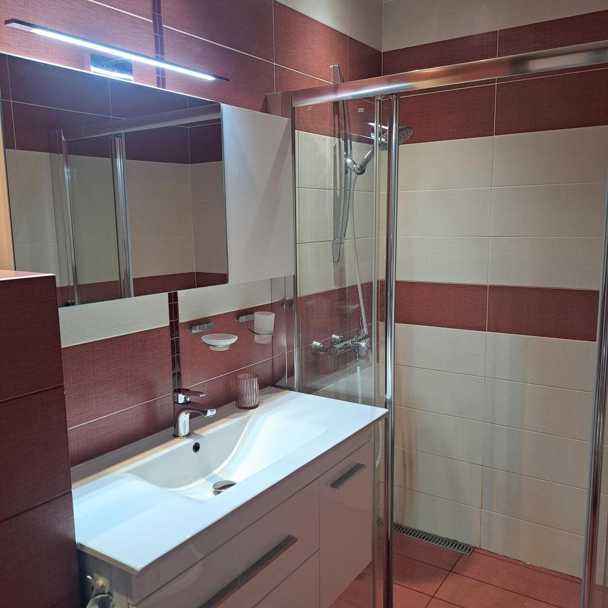 Perla 1 Apartments 拉夫达 外观 照片